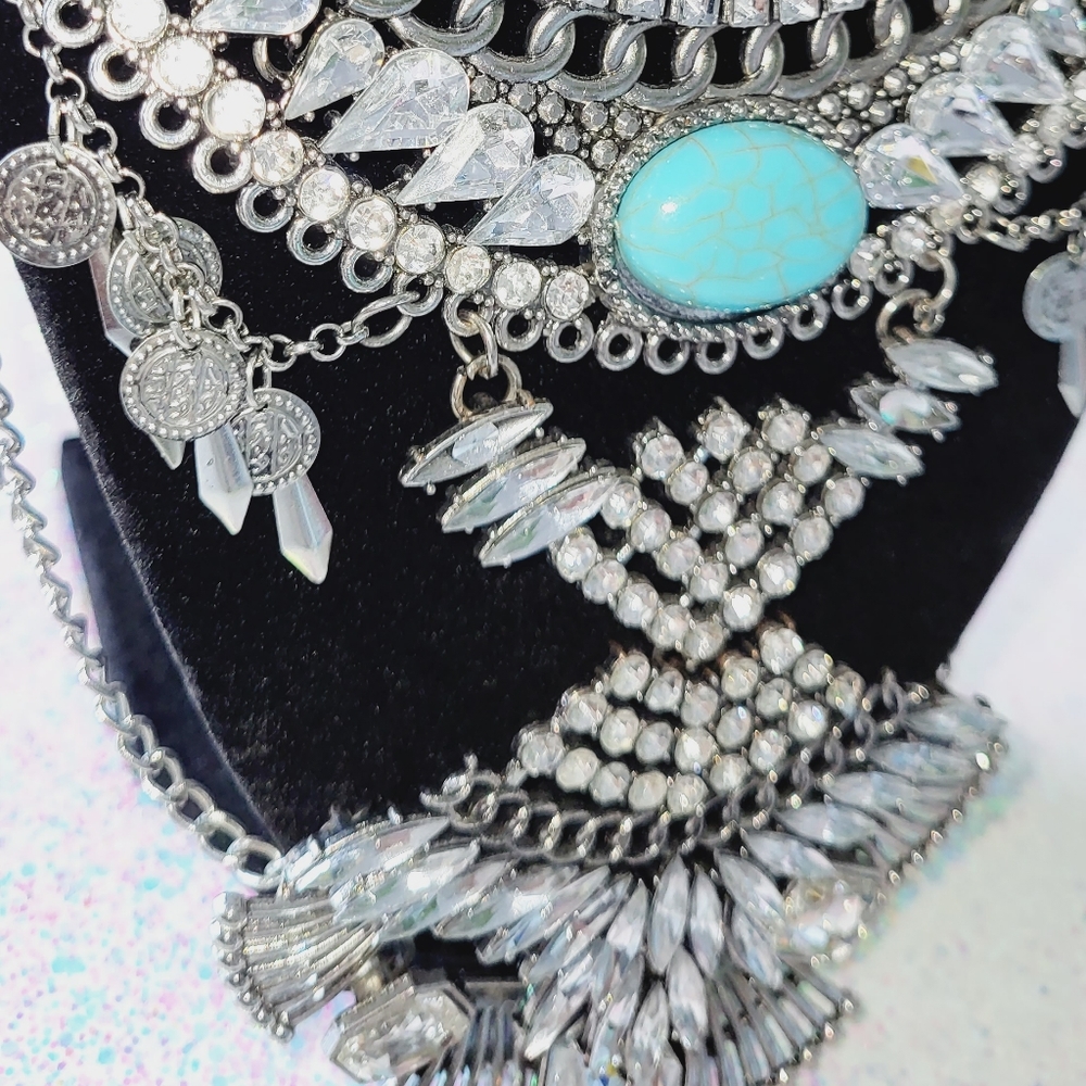 Necklace - Picture 3 of 5